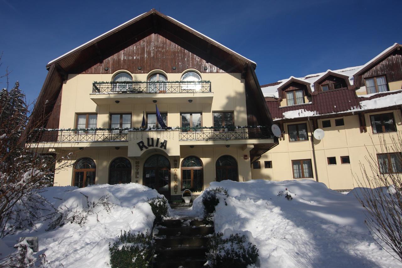 Hotel Ruia Poiana Brasov Exteriör bild